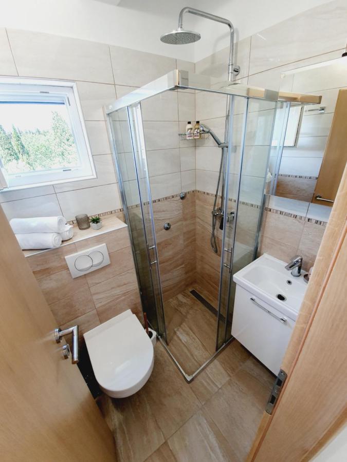 Apartmani Starigrad Paklenica - Danijel Exterior photo