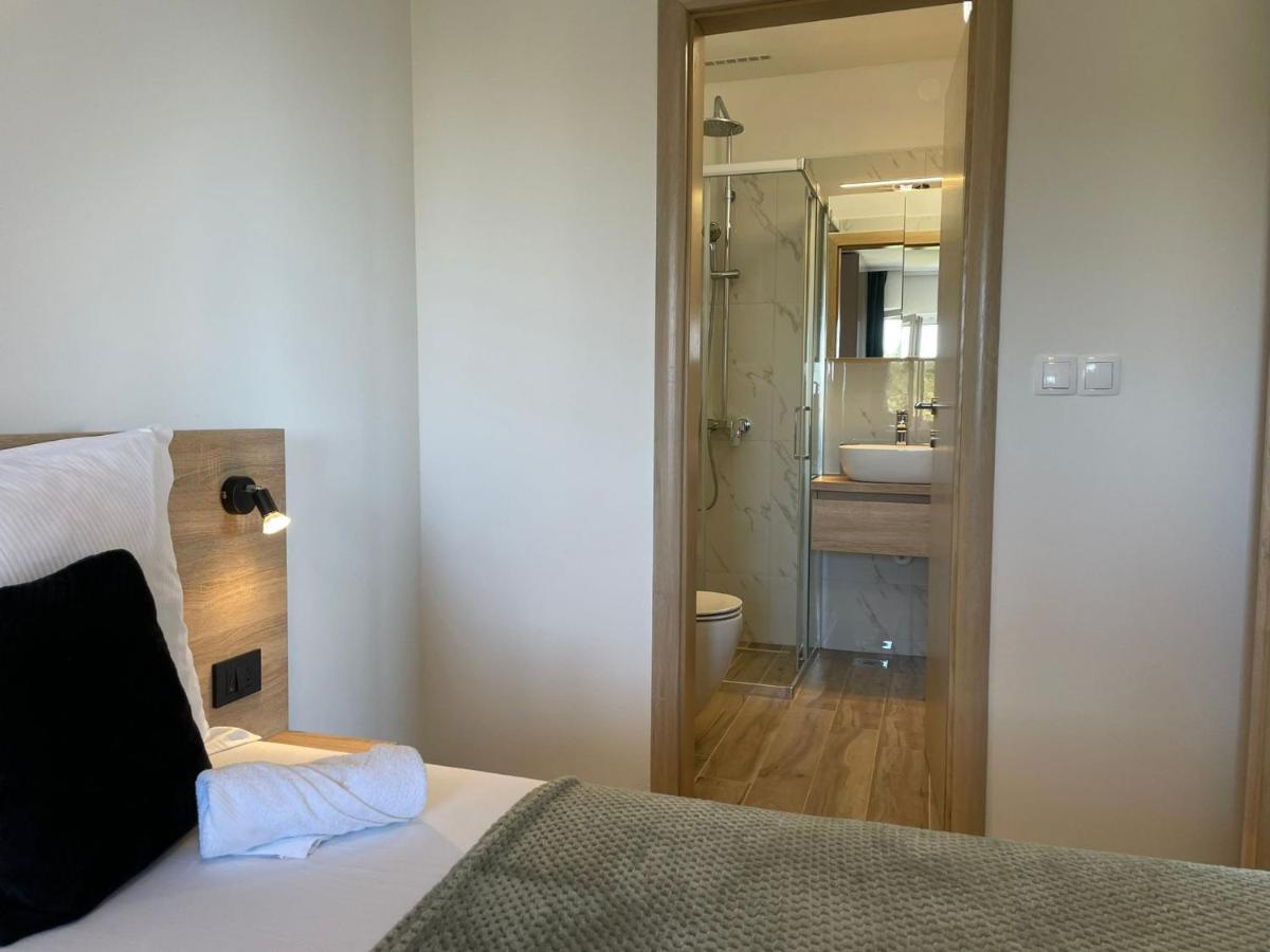 Apartmani Starigrad Paklenica - Danijel Exterior photo